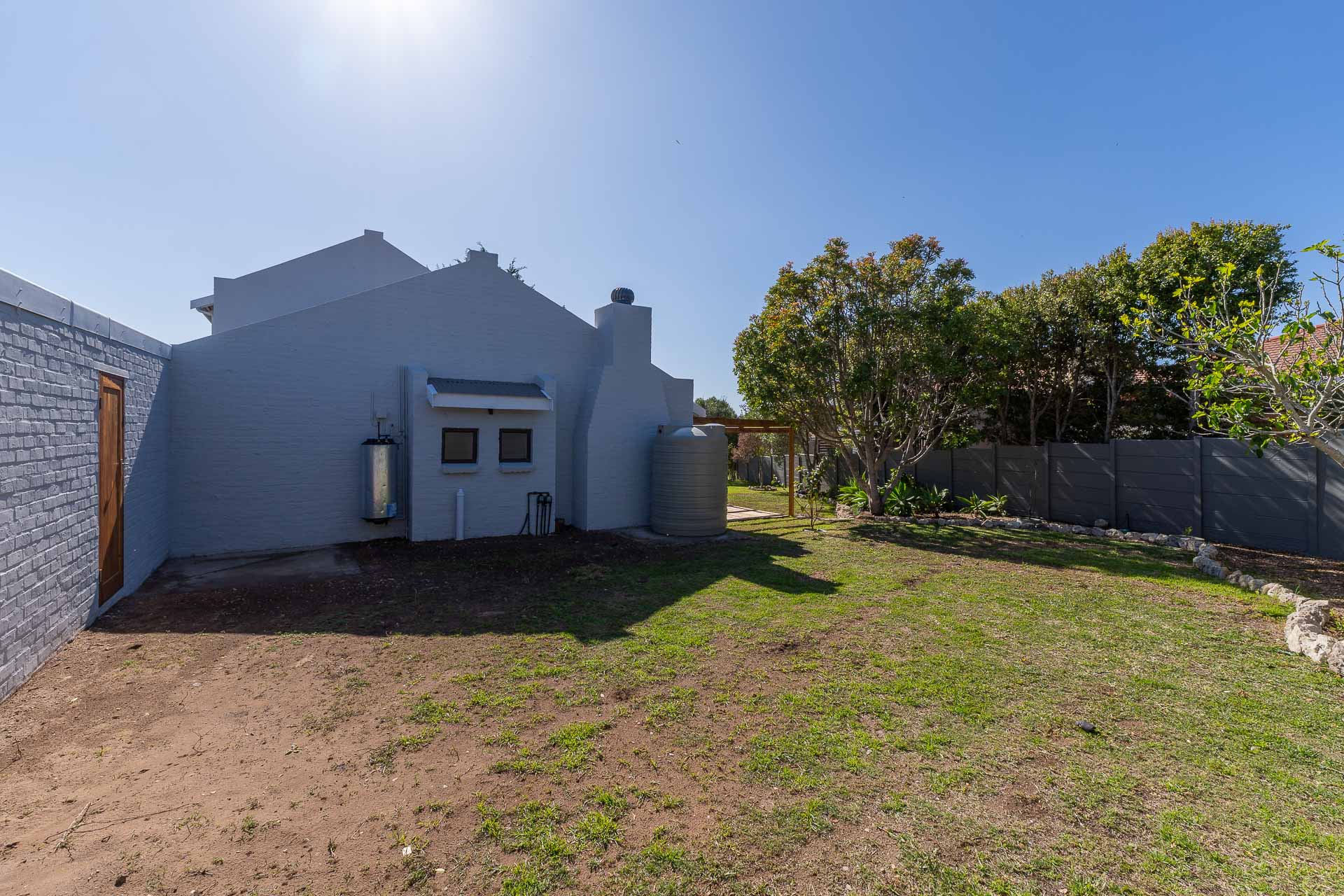 4 Bedroom Property for Sale in Stilbaai Wes Western Cape